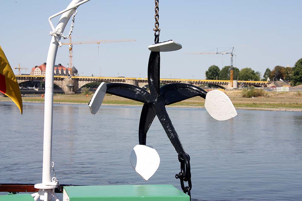 Elbfahrt mit dem Dampfschiff Diesbar www.die4hartwigs.de