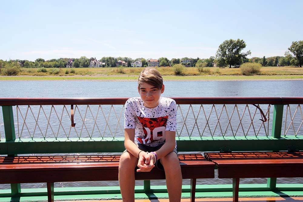 Elbfahrt mit dem Dampfschiff Diesbar www.die4hartwigs.de