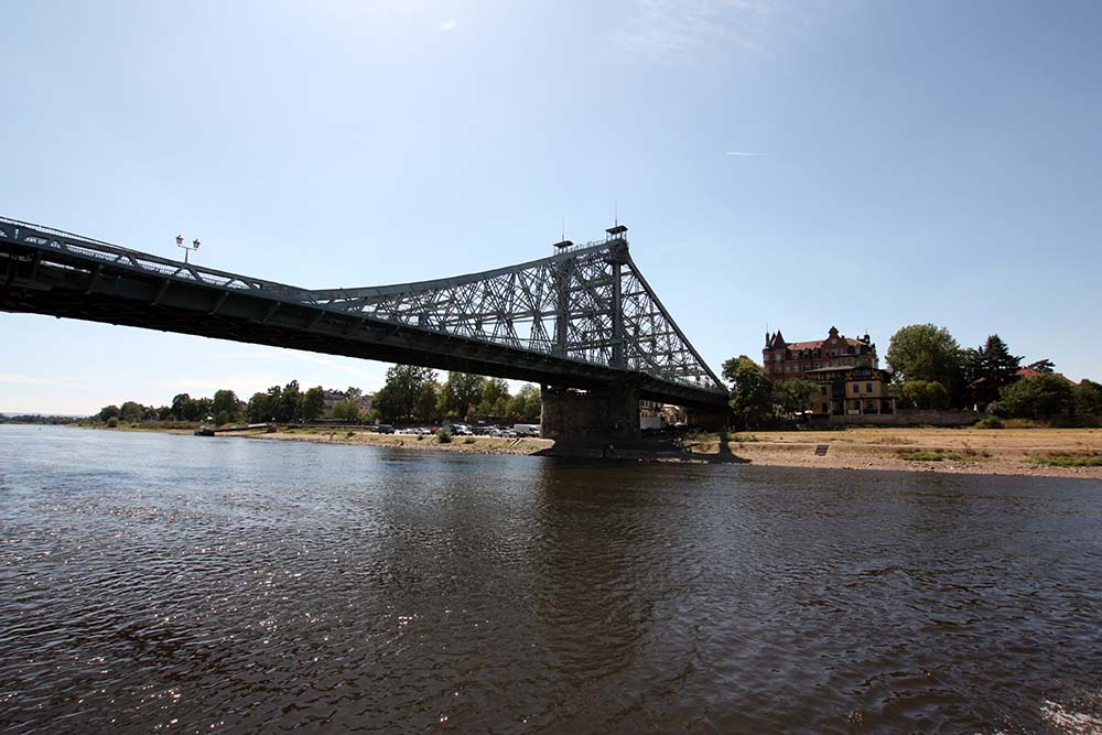 Elbfahrt mit dem Dampfschiff Diesbar www.die4hartwigs.de